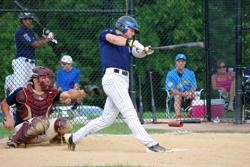 New Jersey Eagles Chris Smith drives in a run